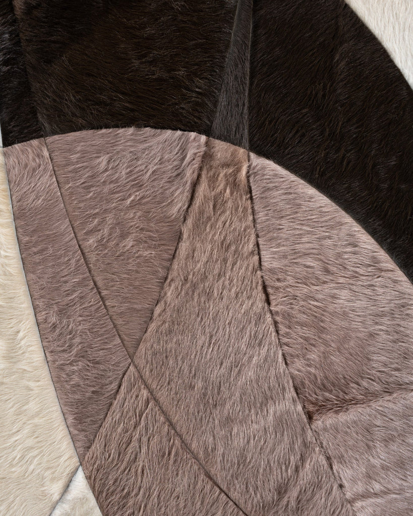 Luna / Hide Rug / 17878