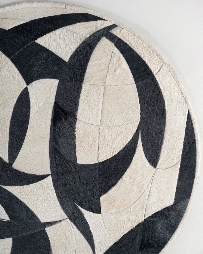 Luna / Hide Rug / 17374