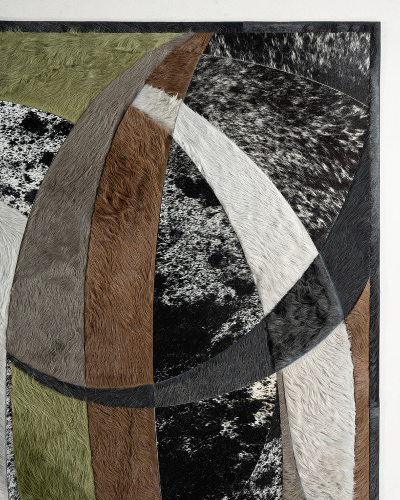 Luna / Hide Rug / 17882