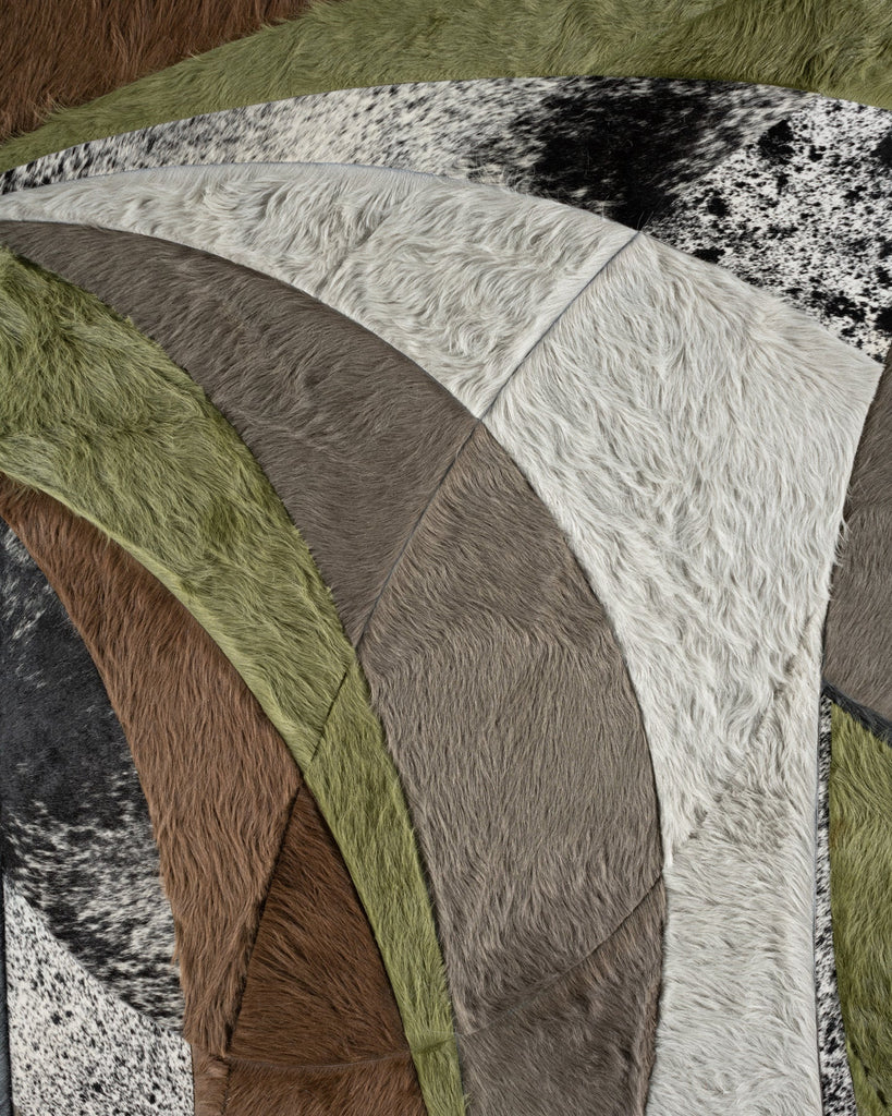 Luna / Hide Rug / 17882