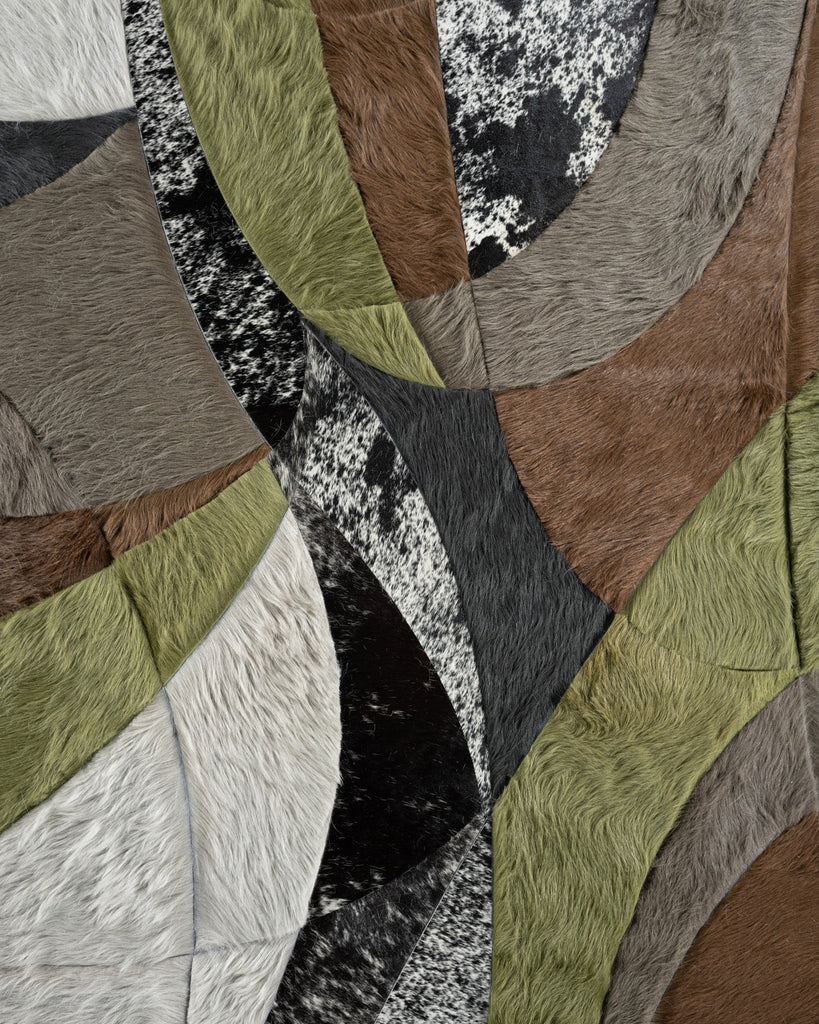 Luna / Hide Rug / 17882