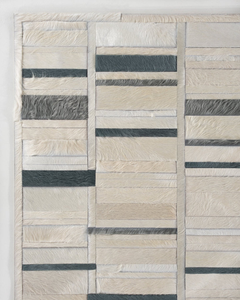 Four Seasons / Hide Rug / 17995
