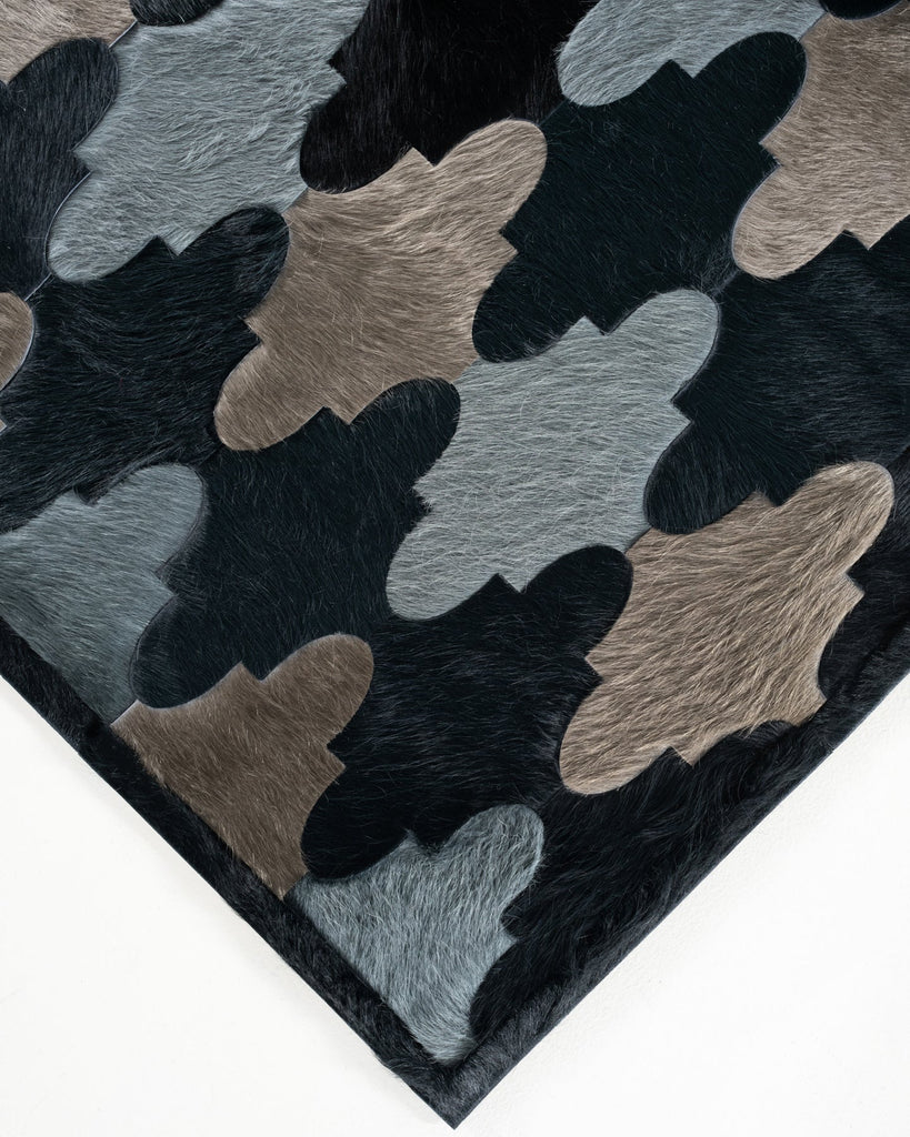 Kashmir / Hide Rug / 20634