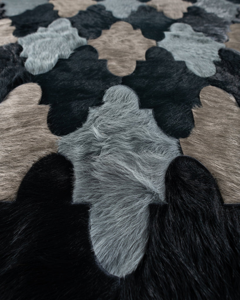 Kashmir / Hide Rug / 20634