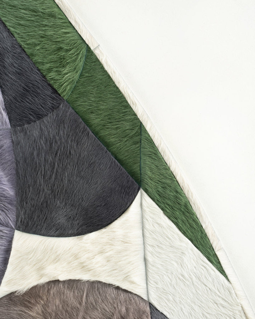 Luna / Hide Rug / 19094