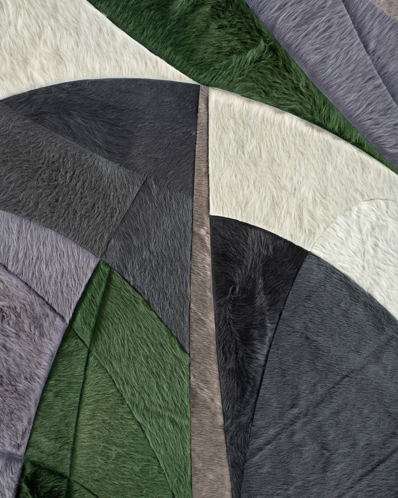 Luna / Hide Rug / 19094