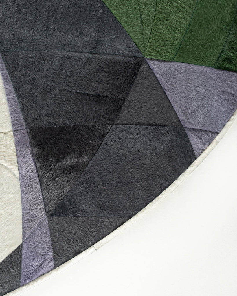 Luna / Hide Rug / 19094