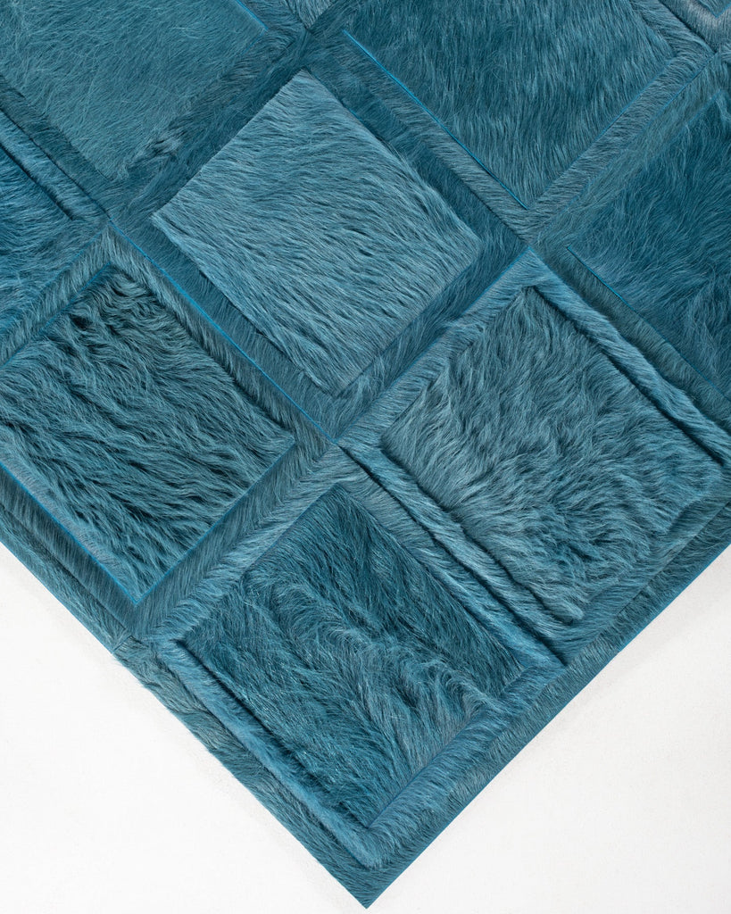Promenade /  Hide Rug / 18296