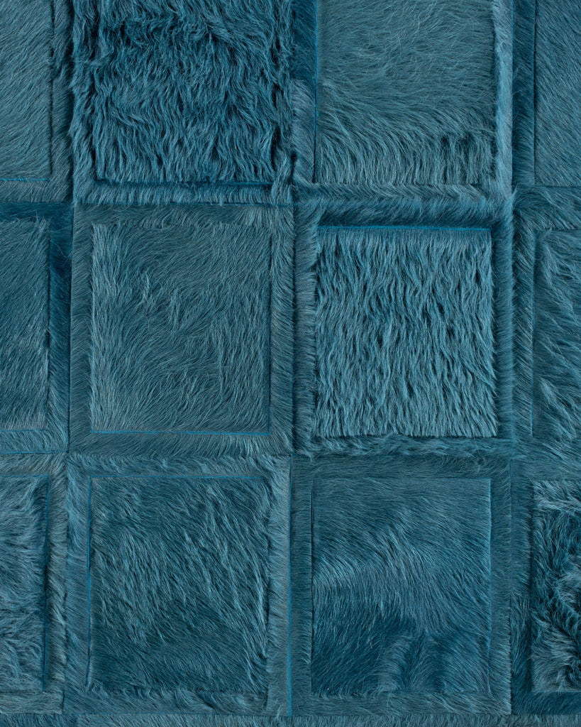 Promenade /  Hide Rug / 18296