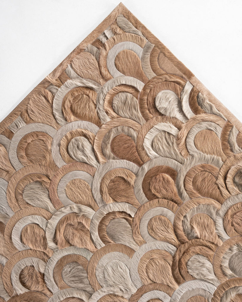 Shift / Hide Rug / 17331