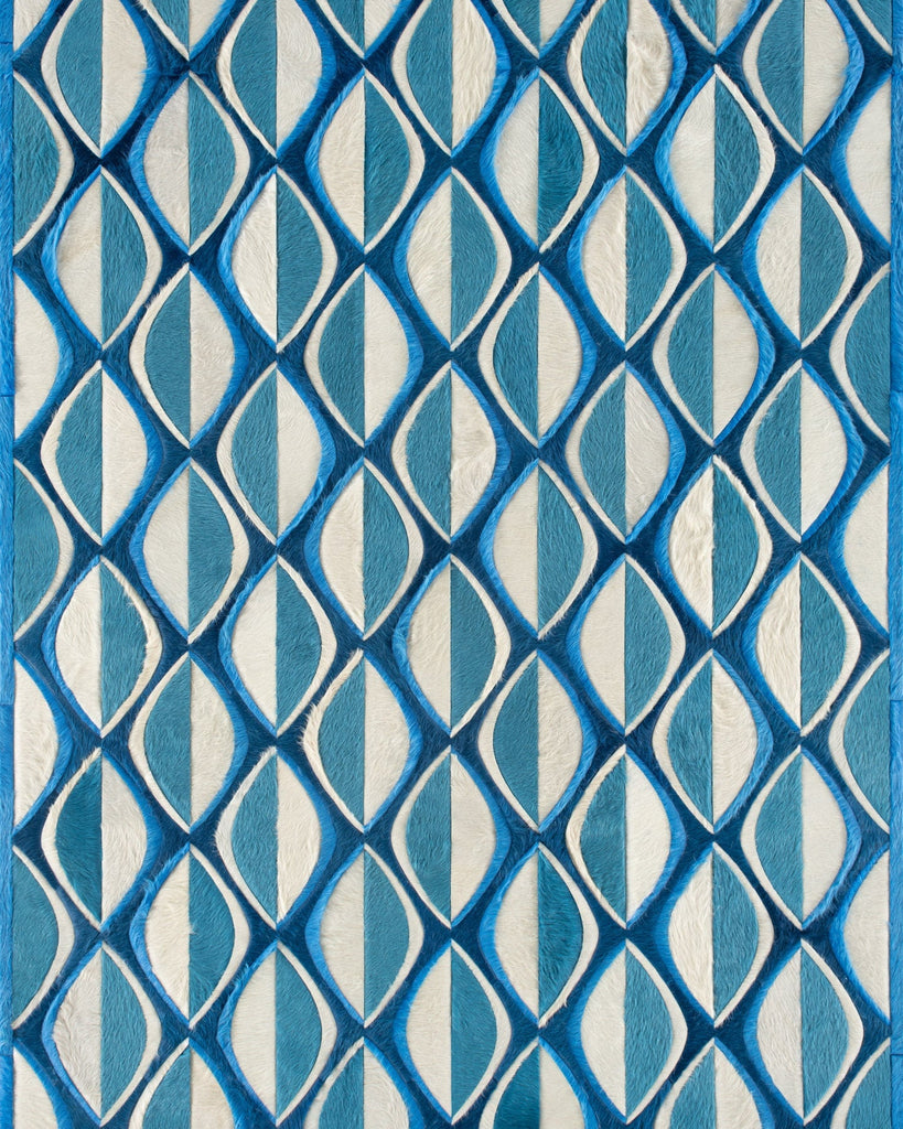 Flaunt / Hide Rug / 20576