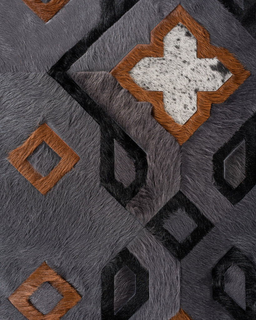 Vanlose / Hide Rug / 17015