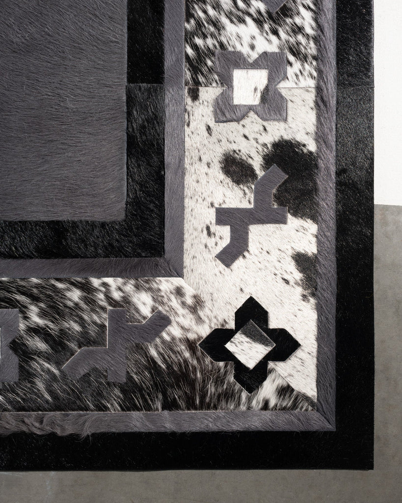 Vanlose / Hide Rug / 17015