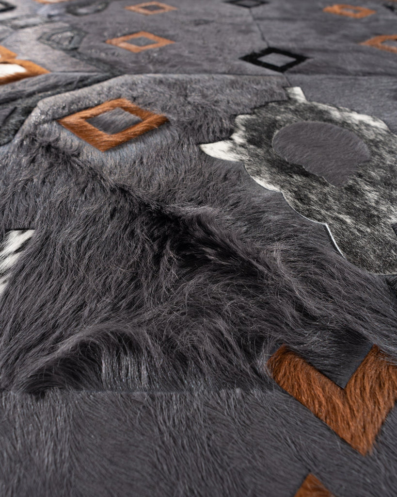 Vanlose / Hide Rug / 17015