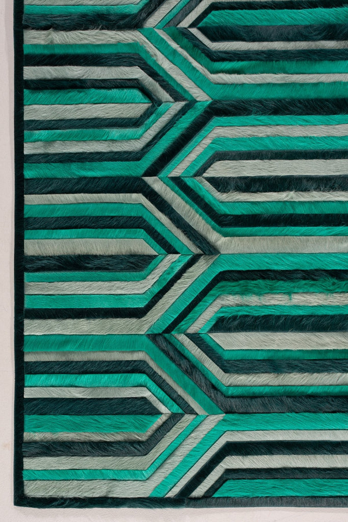 Flume / Hide Rug / 16696