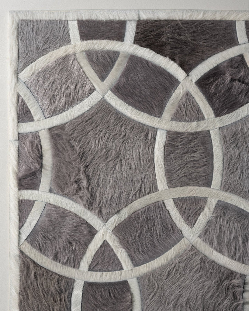Alhambra / Hide Rug / 16921