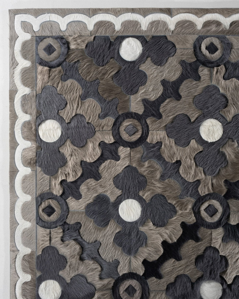 Empire / Hide Rug / 17361