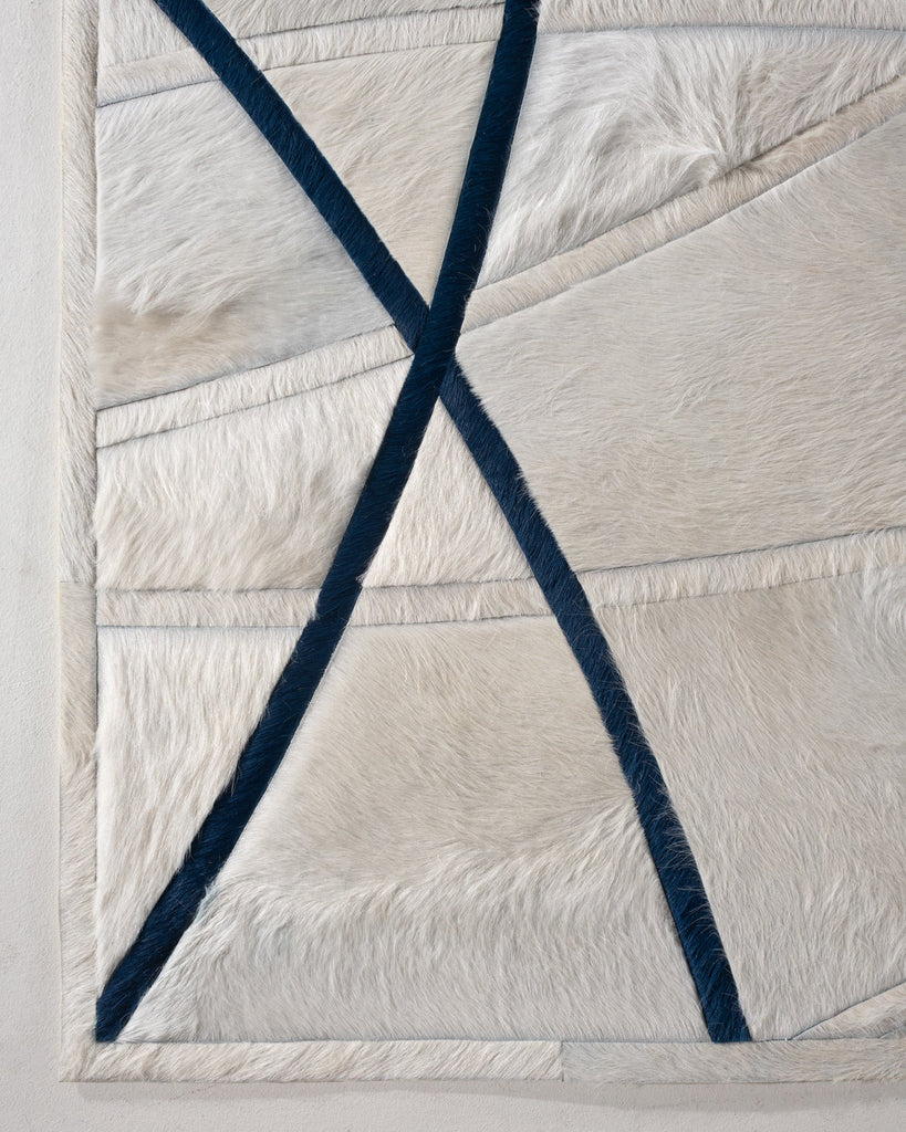 Silhouette / Hide Rug / 17230