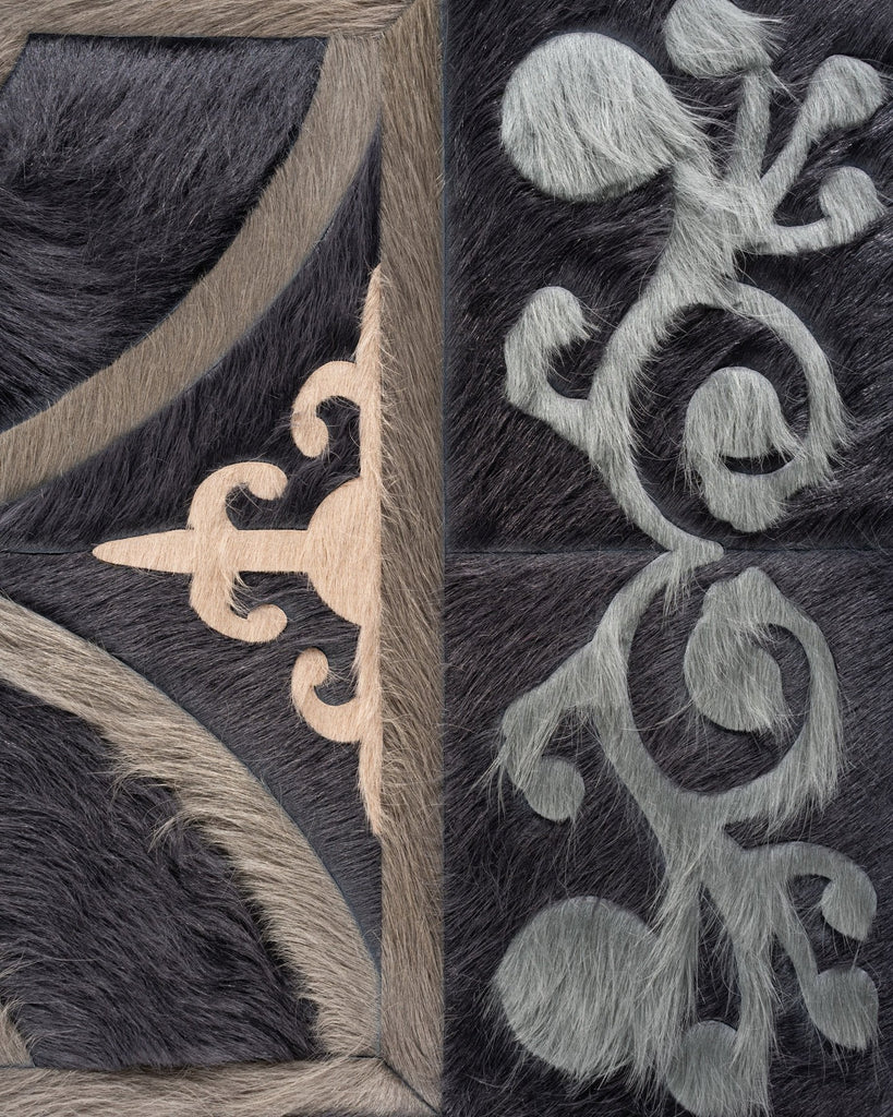 Polonaise / Hide Rug / 16000