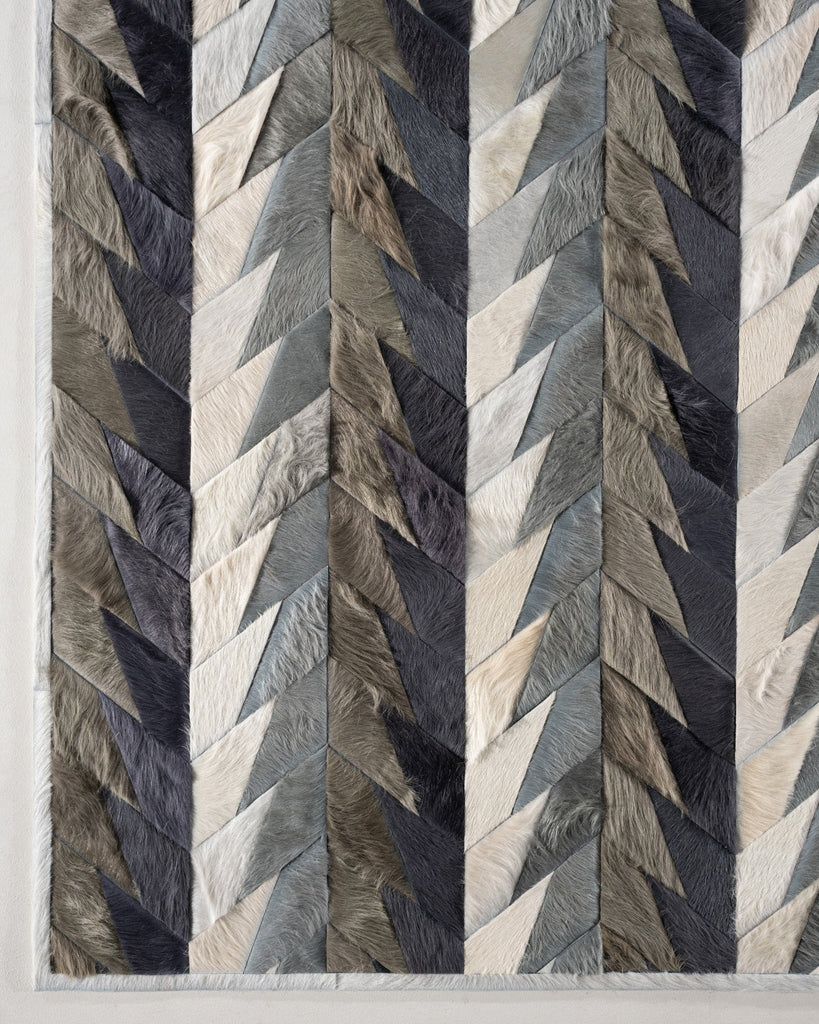 Lance / Hide Rug / 18030