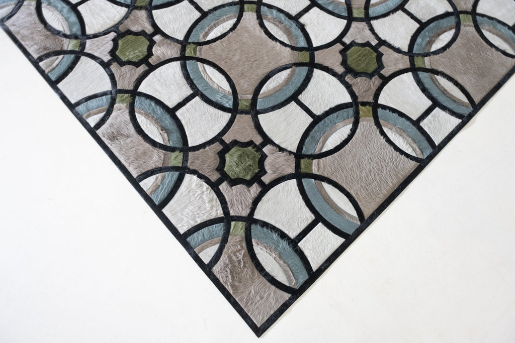 Revolution / Hide Rug / 15220