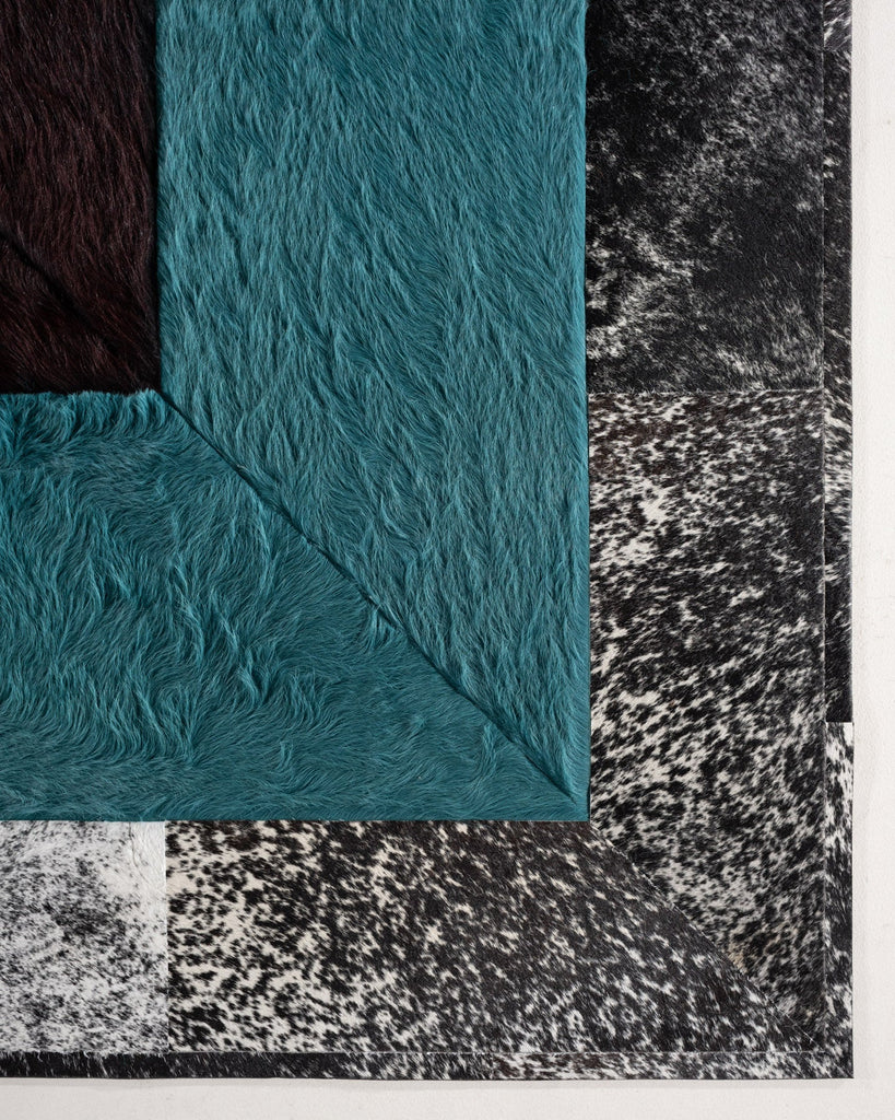 Prisma / Hide Rug / 17580