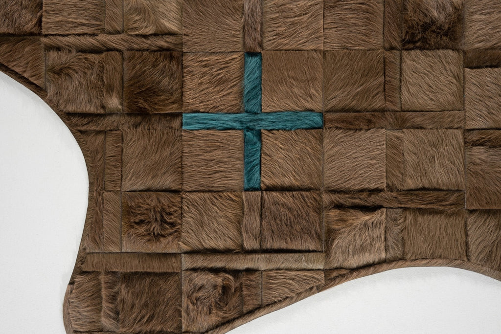 Crossfire / Hide Rug / 16074