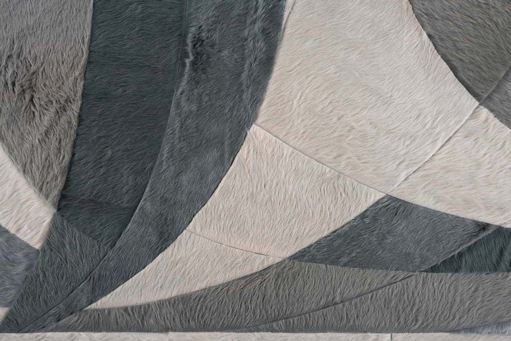 Luna / Hide Rug / 16720