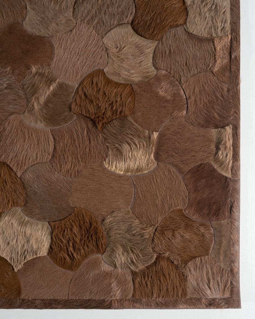 Leigh / Hide Rug / 17397