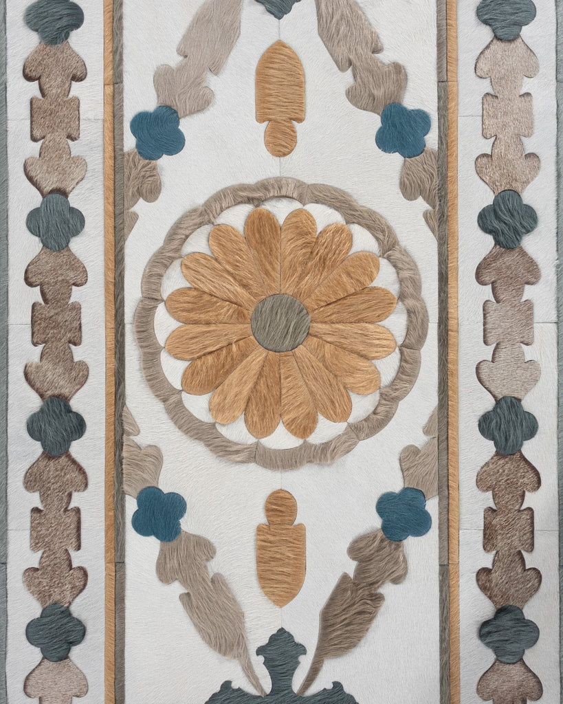 Aubusson / Hide Rug / 17420