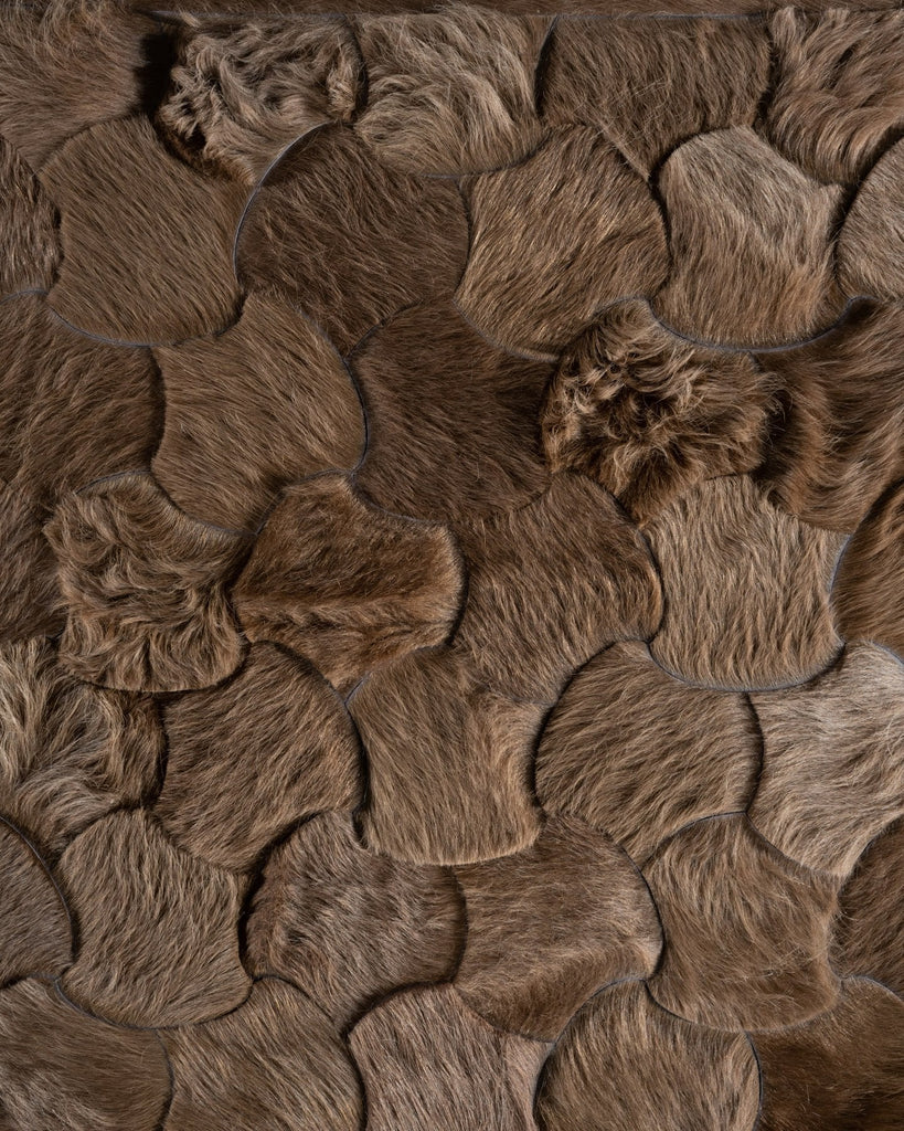 Leigh / Hide Rug / 16922