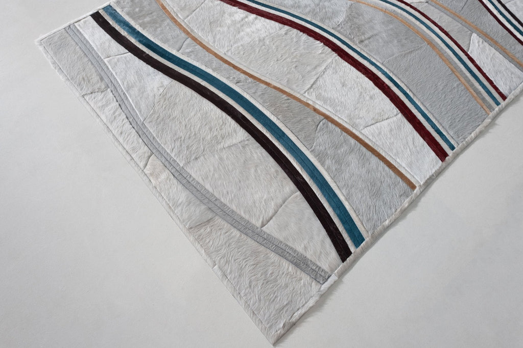 Swell / Hide Rug / 15747