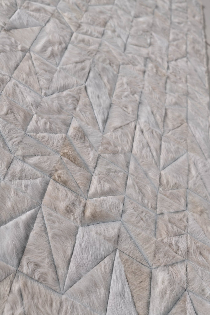 Esperanza / Hide Rug / 13608