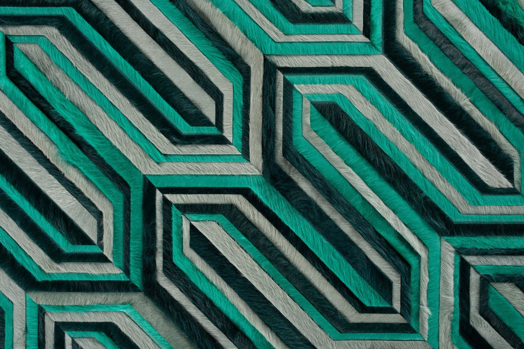 Flume / Hide Rug / 16696