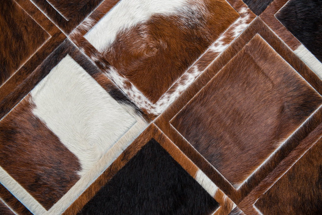 Promenade / Hide Rug / 05988