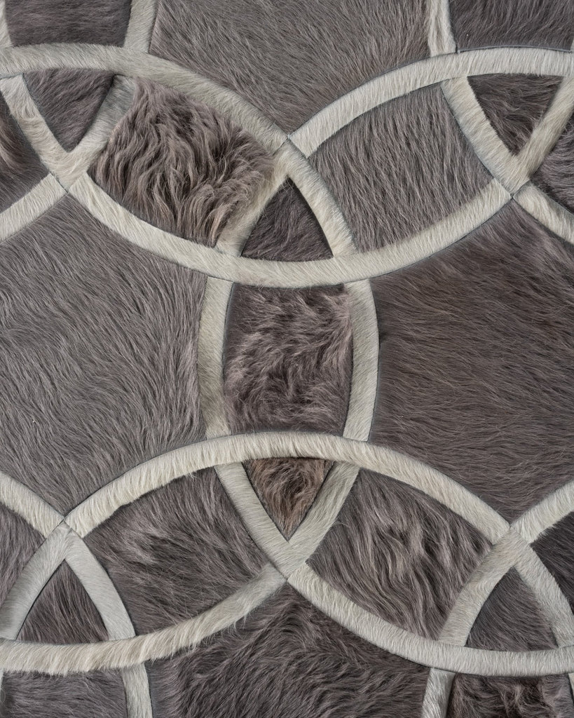Alhambra / Hide Rug / 16921
