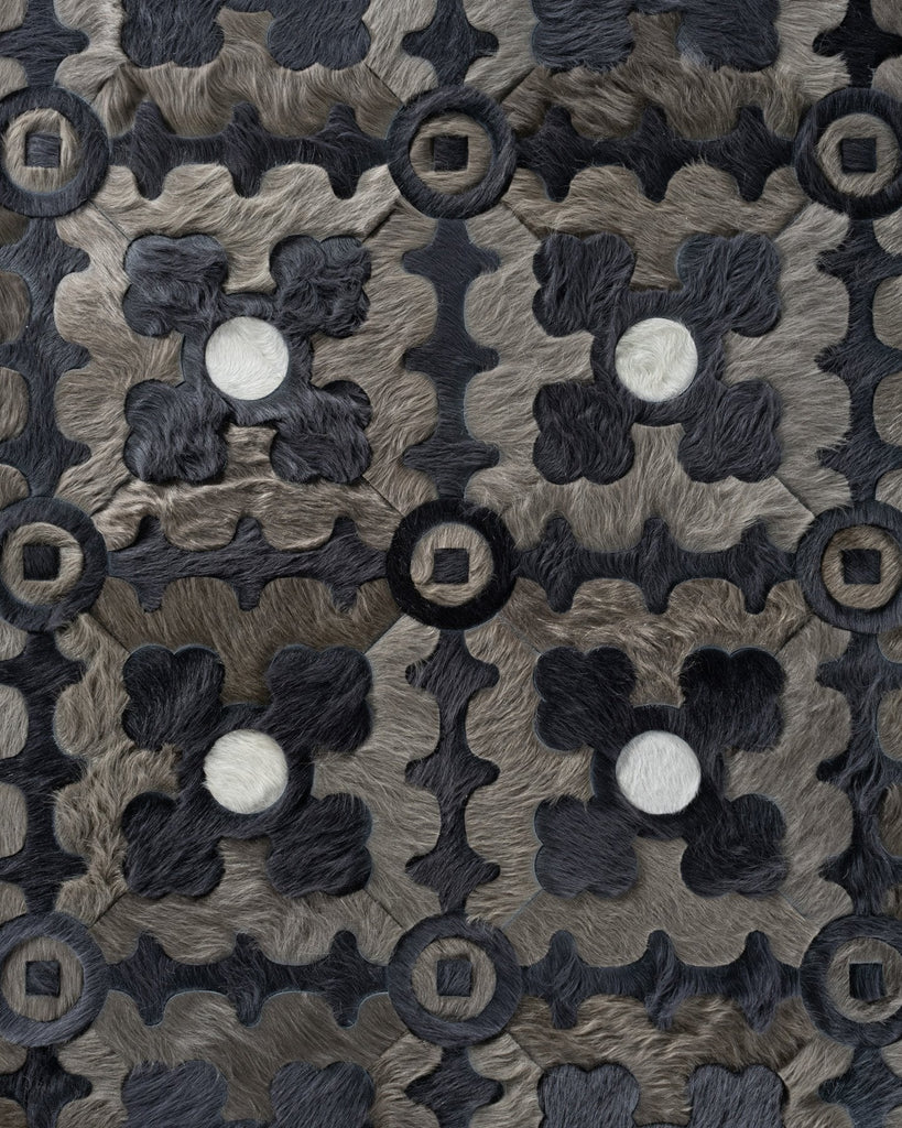 Empire / Hide Rug / 17361