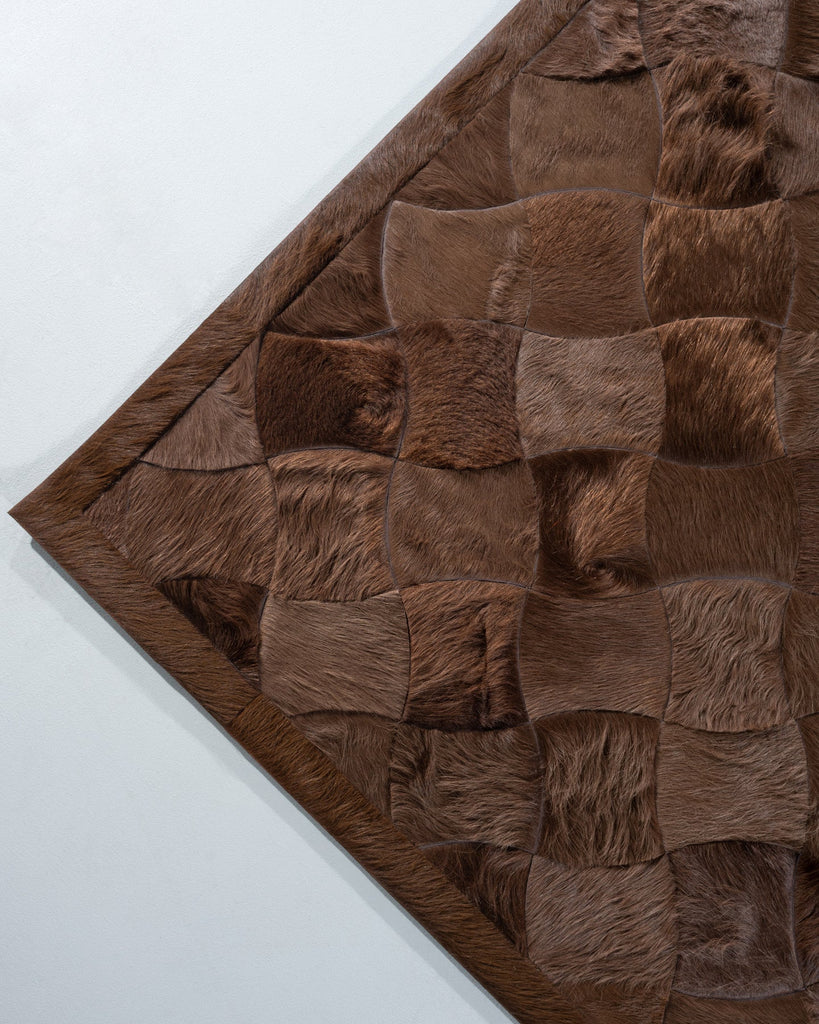 Mot / Hide Rug / 17365