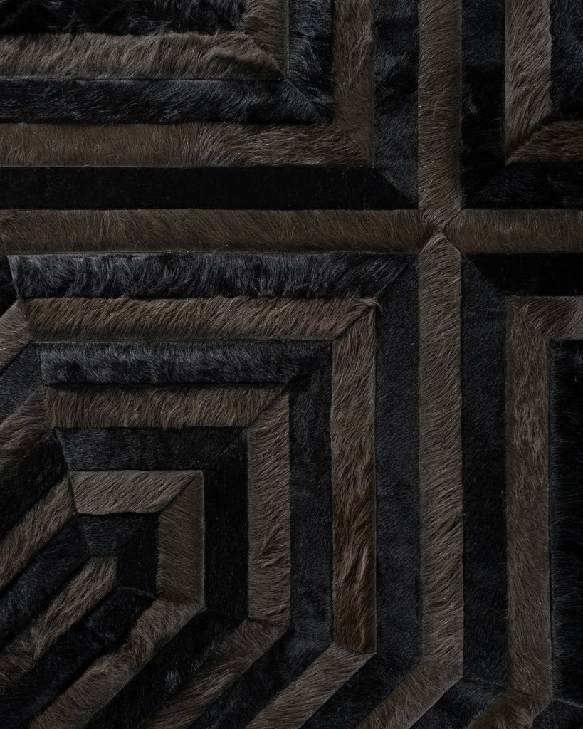 Ricochet / Hide Rug / 15264