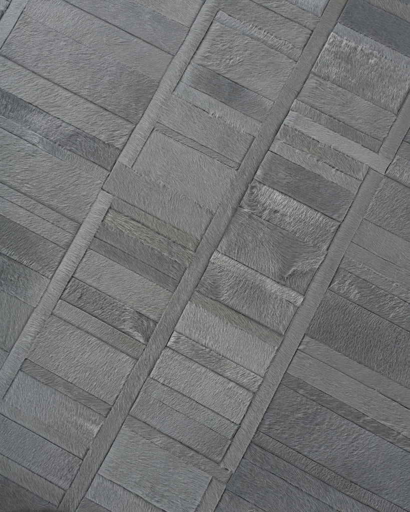 Four Seasons / Hide Rug / 17051