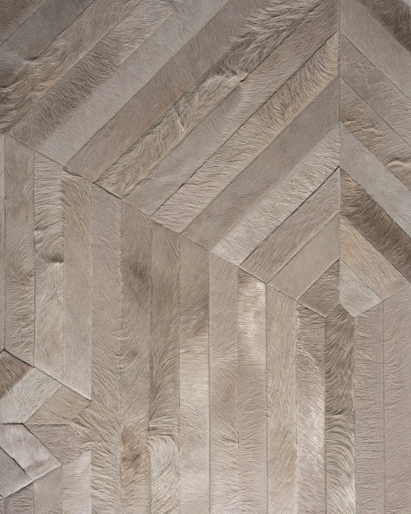 Ricochet / Hide Rug / 17470