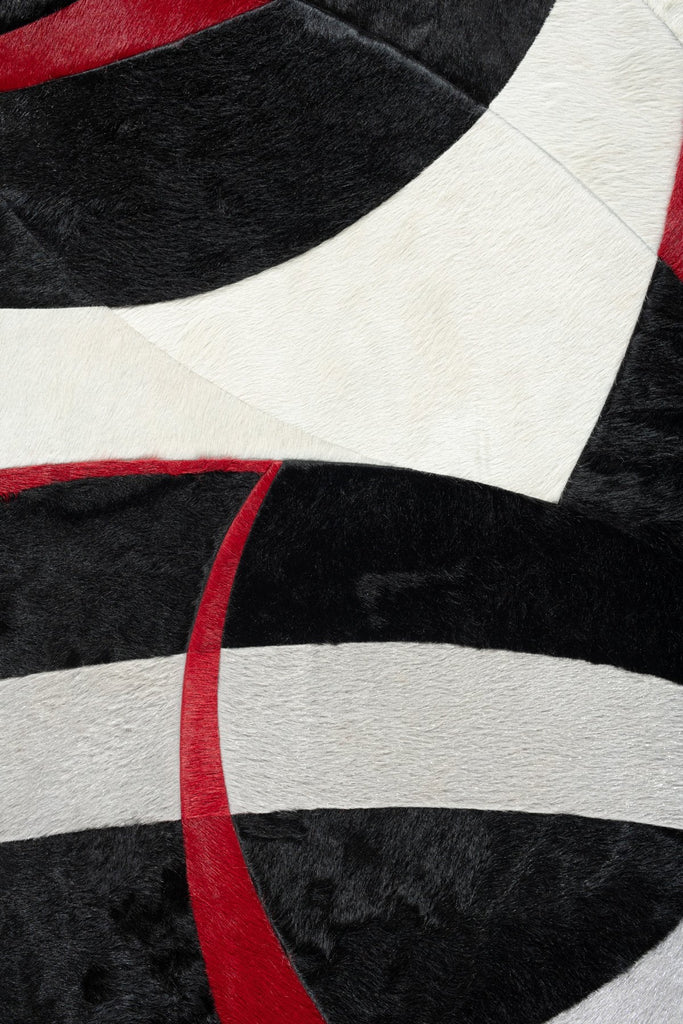 Luna / Hide Rug / 16006