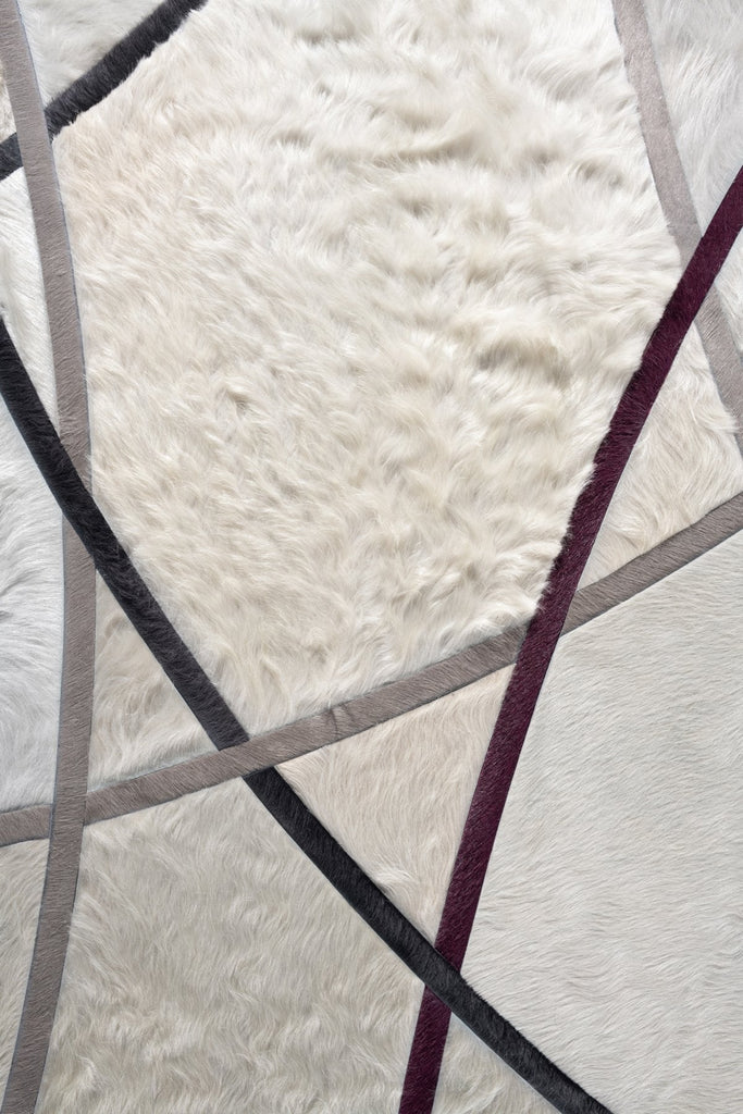 Silhouette / Hide Rug / 15909