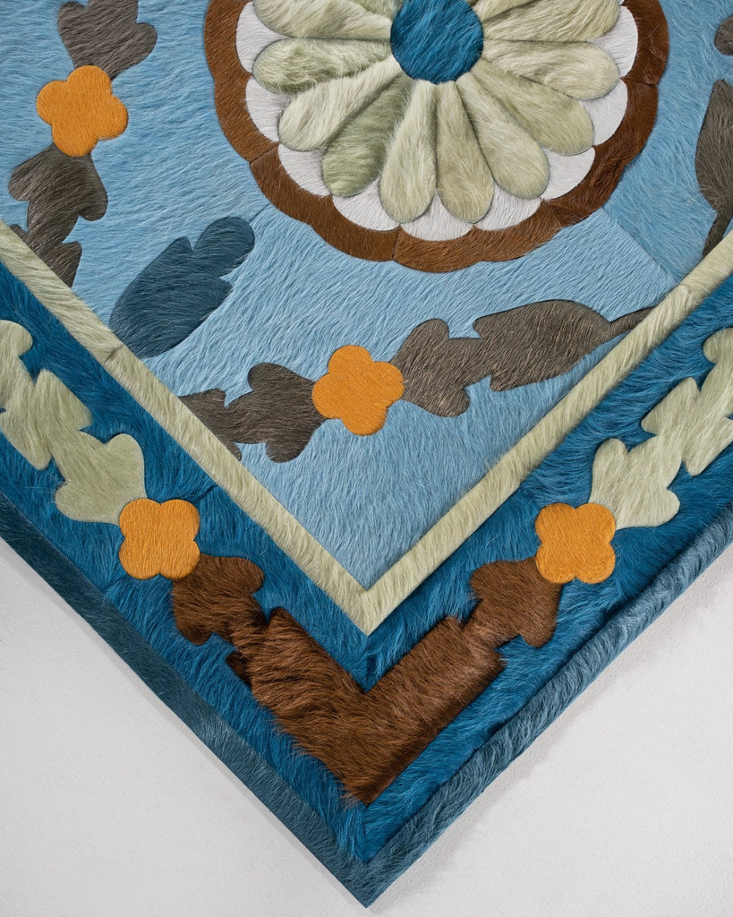 Aubusson / Hide Rug / 16003