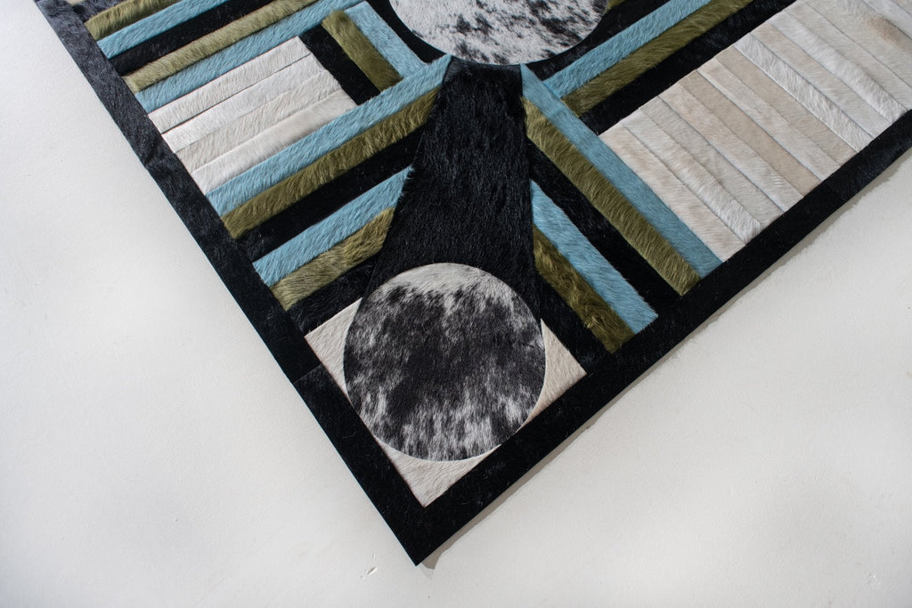 Atlas / Hide Rug / 22649