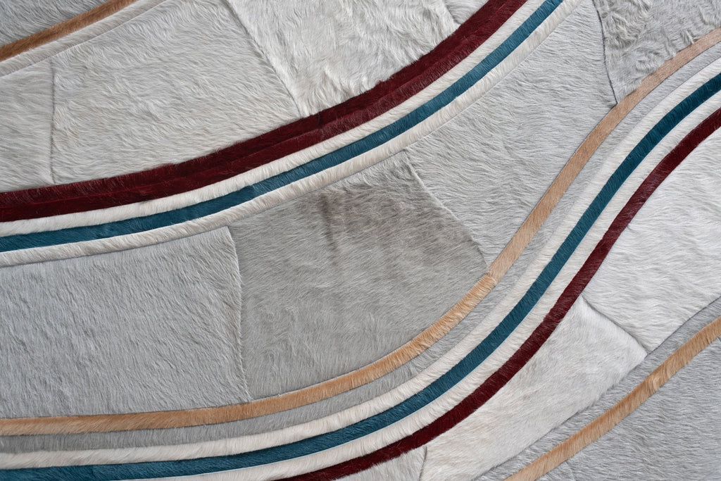 Swell / Hide Rug / 15747