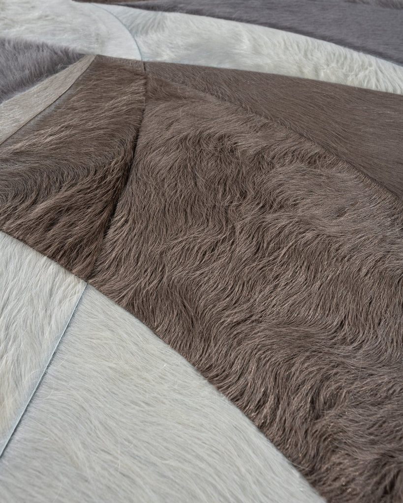 Luna / Hide Rug / 16723