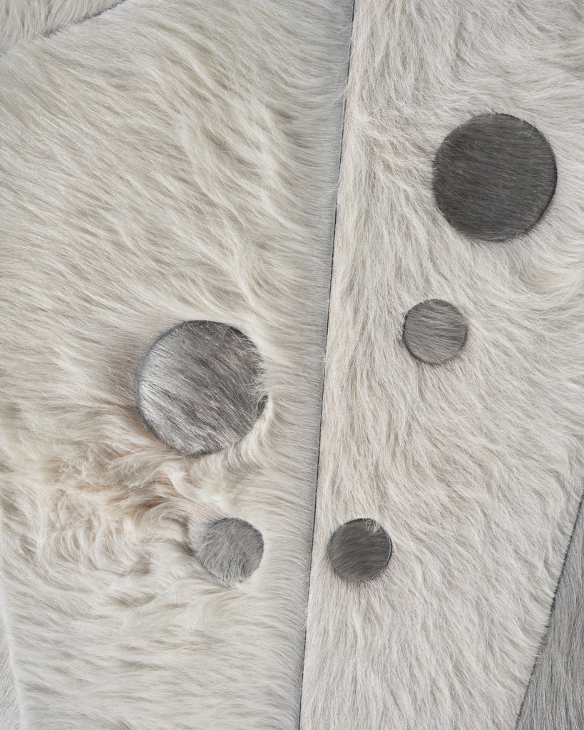 Rise / Hide Rug / 17146
