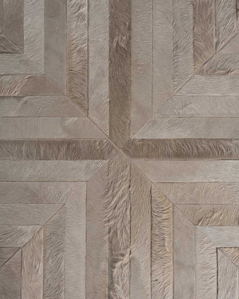 Ricochet / Hide Rug / 17470