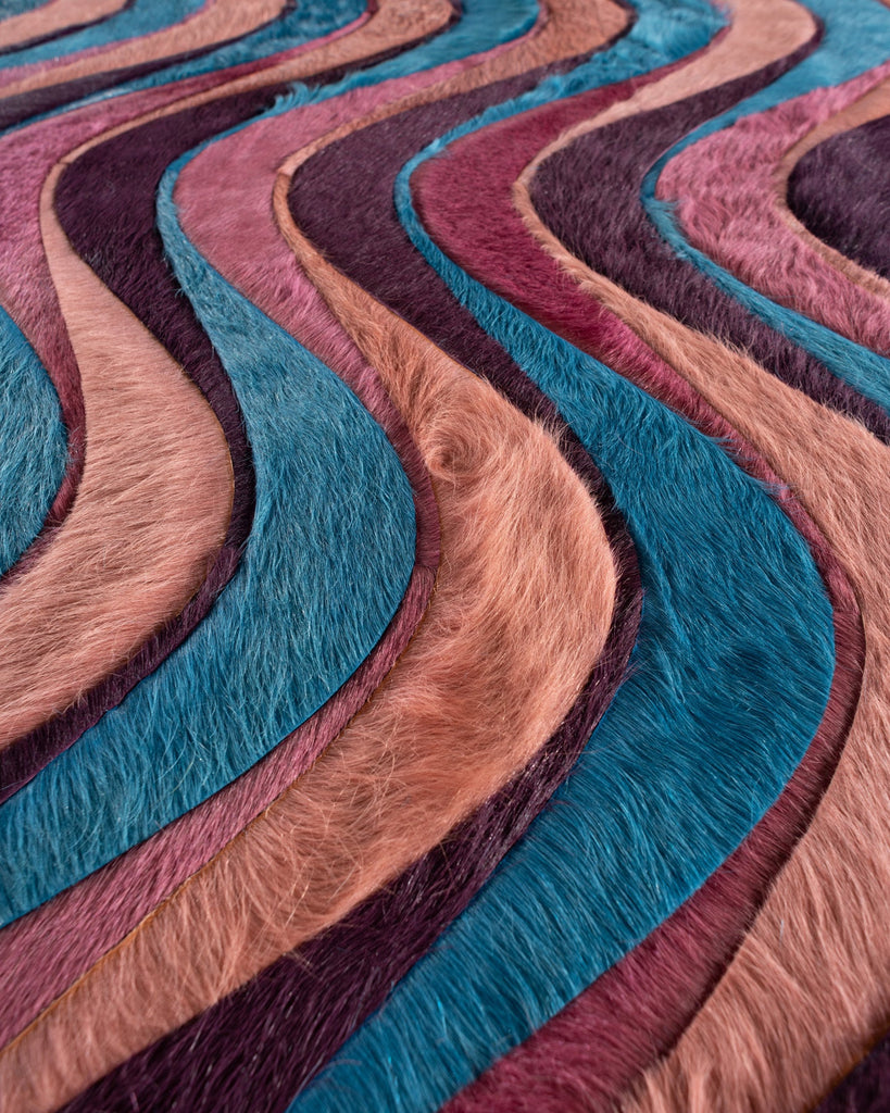 Flow / Hide Rug / 17746